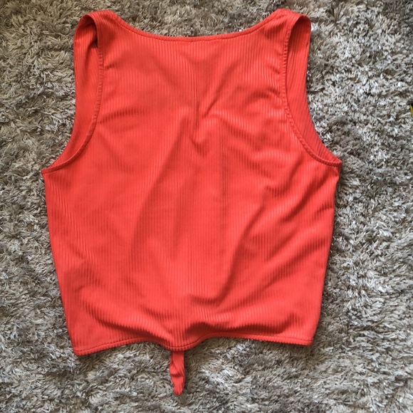Pepaloves coral coloured dressy tank top size medium - Picture 2 of 3